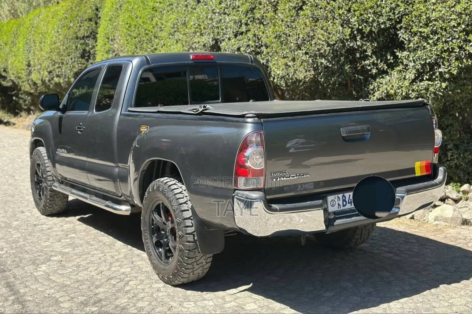 Toyota Tacoma 2013 Black