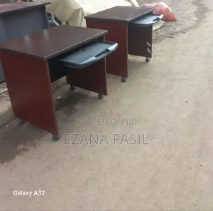 Photo - Office Table(1 Meter)