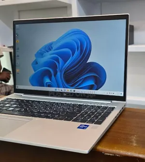 New Laptop HP EliteBook 850 G8 16GB Intel Core I7 SSD 512GB