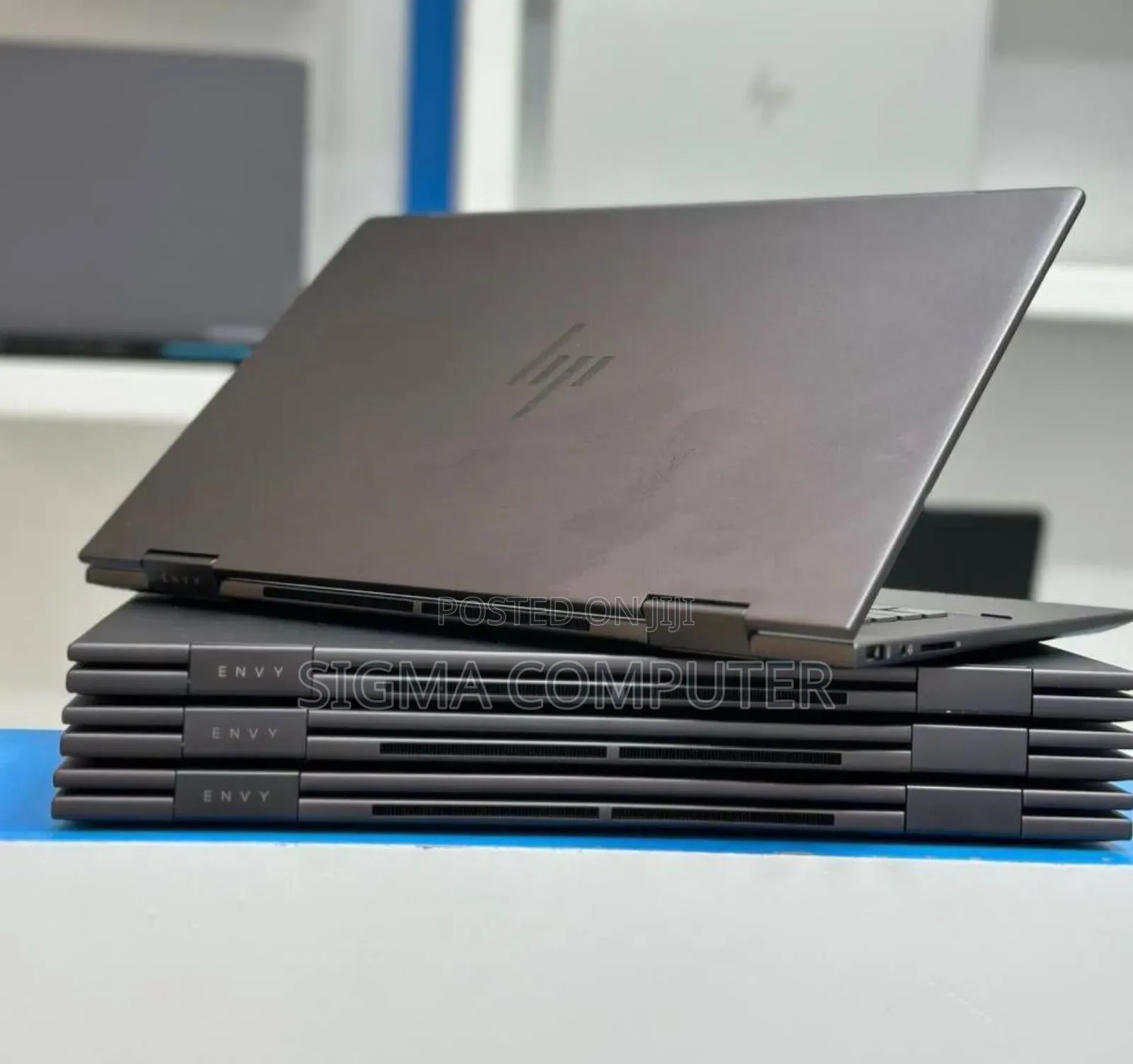 New Laptop HP Envy X360 8GB Intel Core I5 SSD 512GB