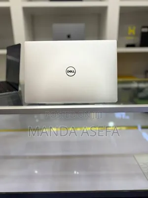 New Laptop Dell XPS 13 16GB Intel Core I7 SSD 512GB