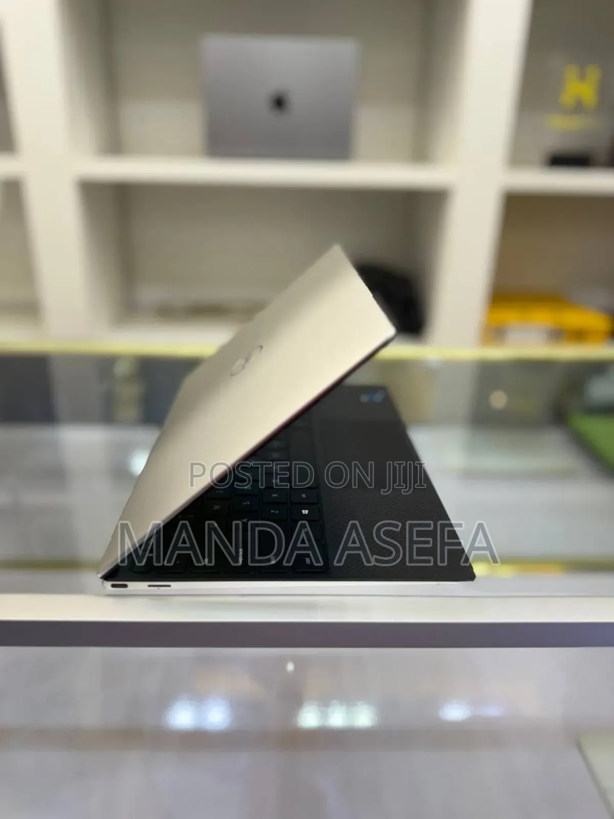 New Laptop Dell XPS 13 16GB Intel Core I7 SSD 512GB