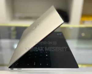 New Laptop Dell XPS 13 16GB Intel Core I7 SSD 512GB