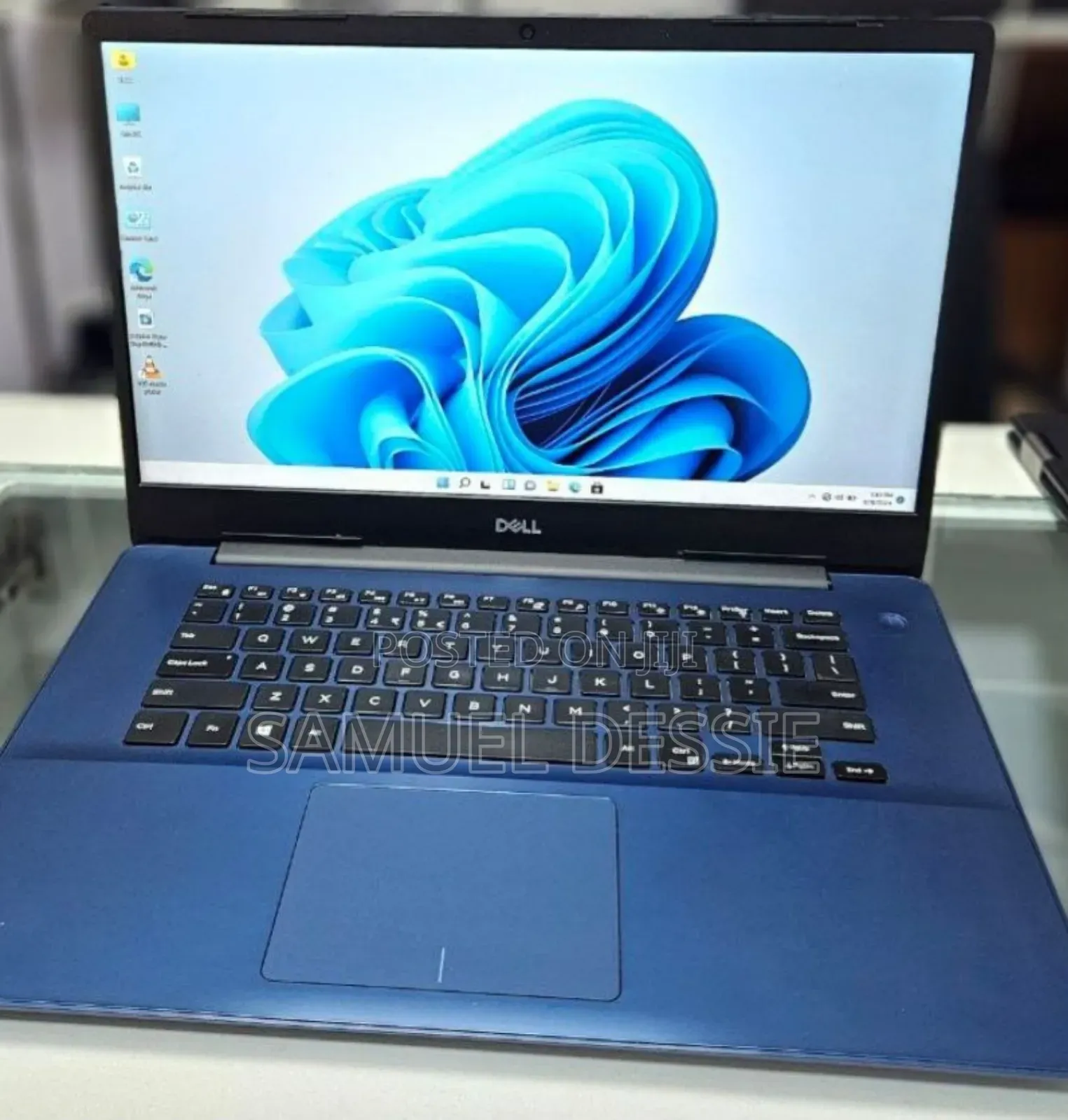 New Laptop Dell Inspiron 15 8GB Intel Core I5 SSD 256GB