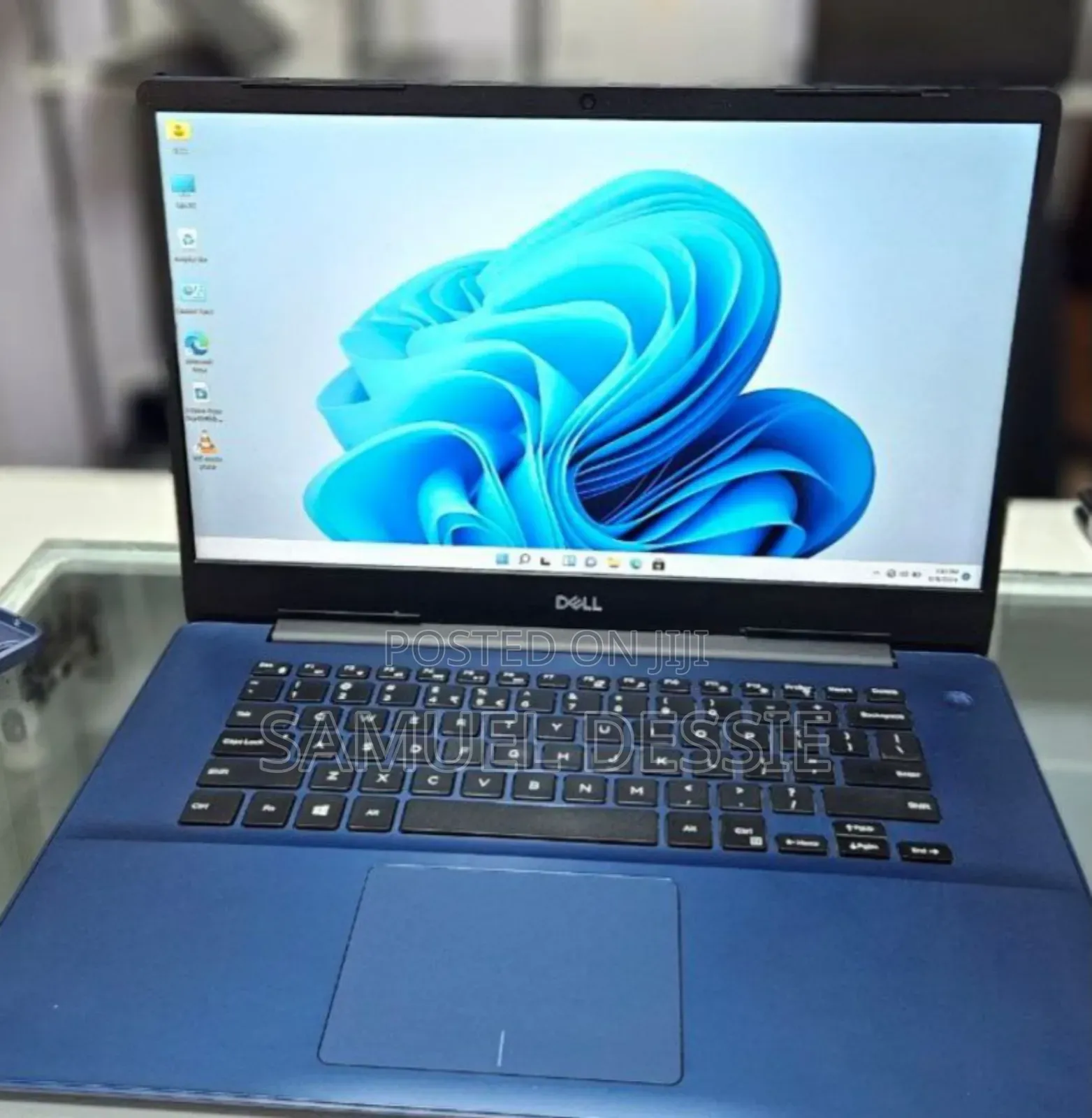 New Laptop Dell Inspiron 15 8GB Intel Core I5 SSD 256GB