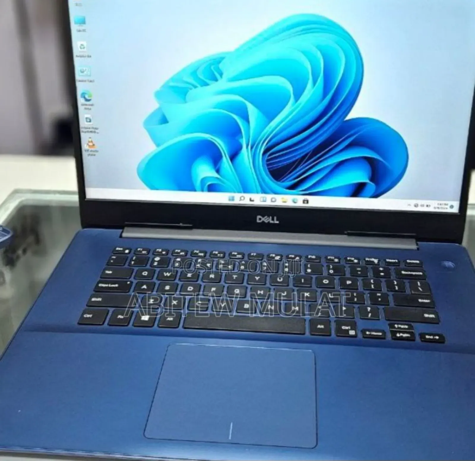 New Laptop Dell Inspiron 15 8GB Intel Core I5 SSD 256GB