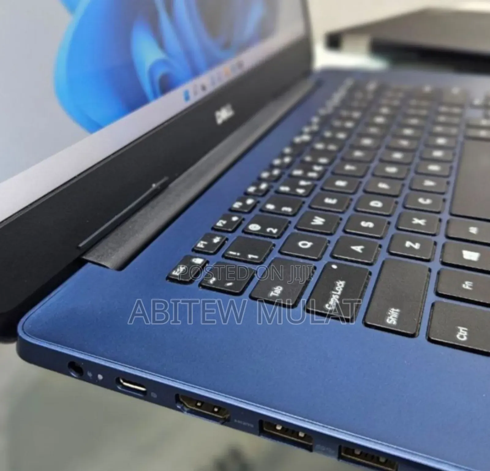 New Laptop Dell Inspiron 15 8GB Intel Core I5 SSD 256GB