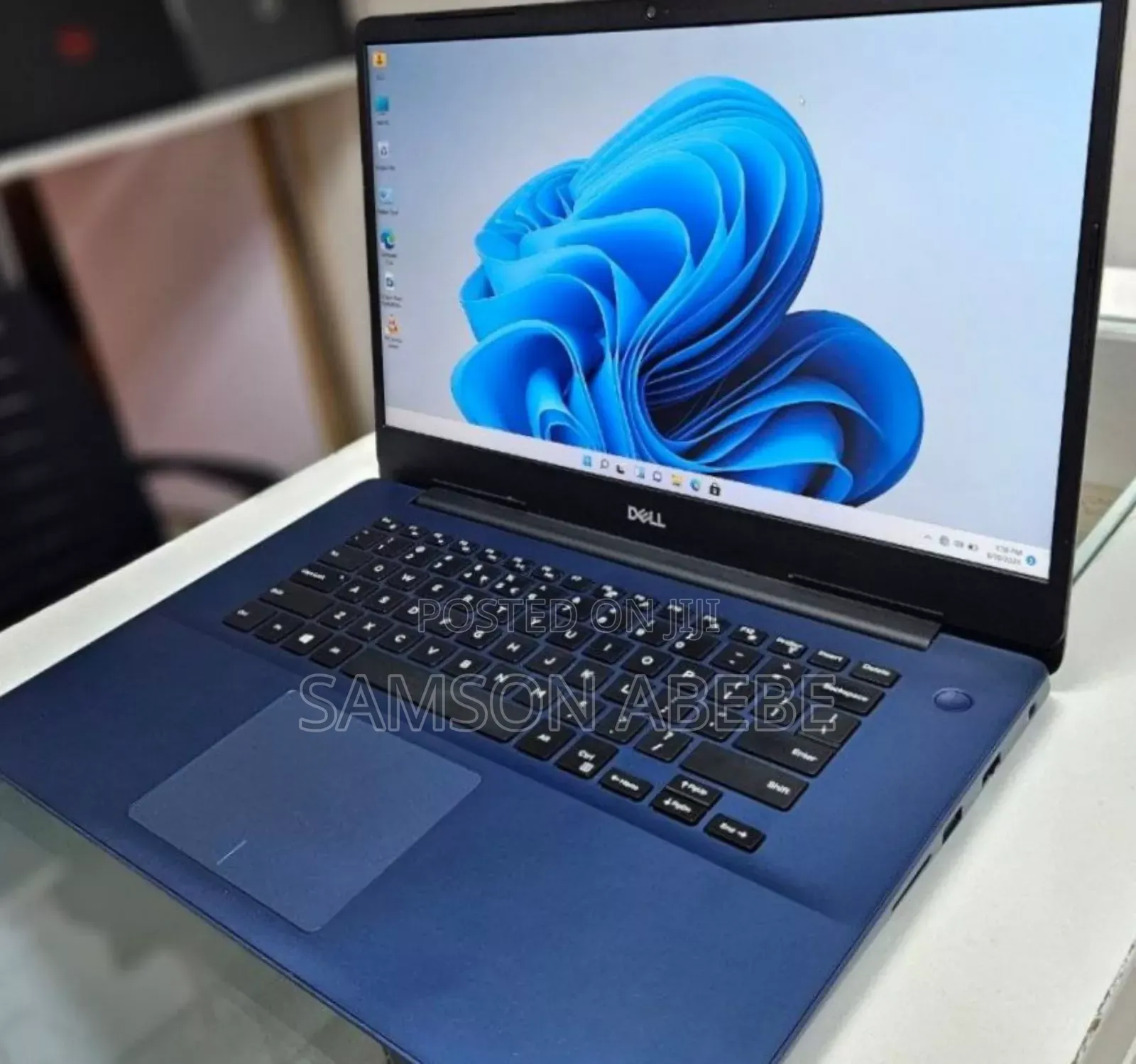 New Laptop Dell Inspiron 15 8GB Intel Core I5 SSD 256GB