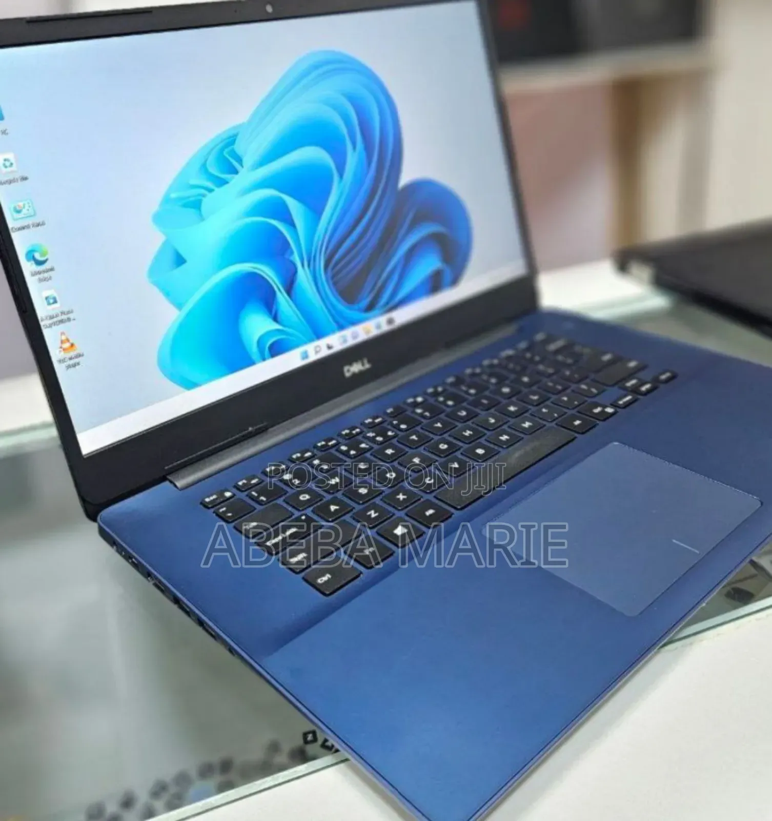 New Laptop Dell Inspiron 15 8GB Intel Core I5 SSD 256GB