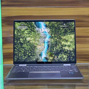 New Laptop HP Spectre 16GB Intel Core I7 SSD 1T