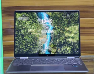 New Laptop HP Spectre 16GB Intel Core I7 SSD 1T