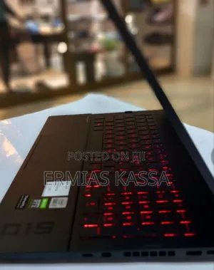 New Laptop HP Omen 15 16GB Intel Core I7 SSD 1T