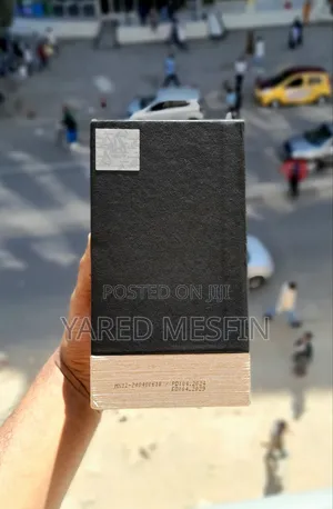 Khamrah Lattafa Perfumes.