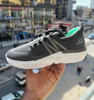 Sketchers Air-Cooled