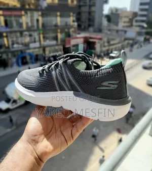 Sketchers Air-Cooled