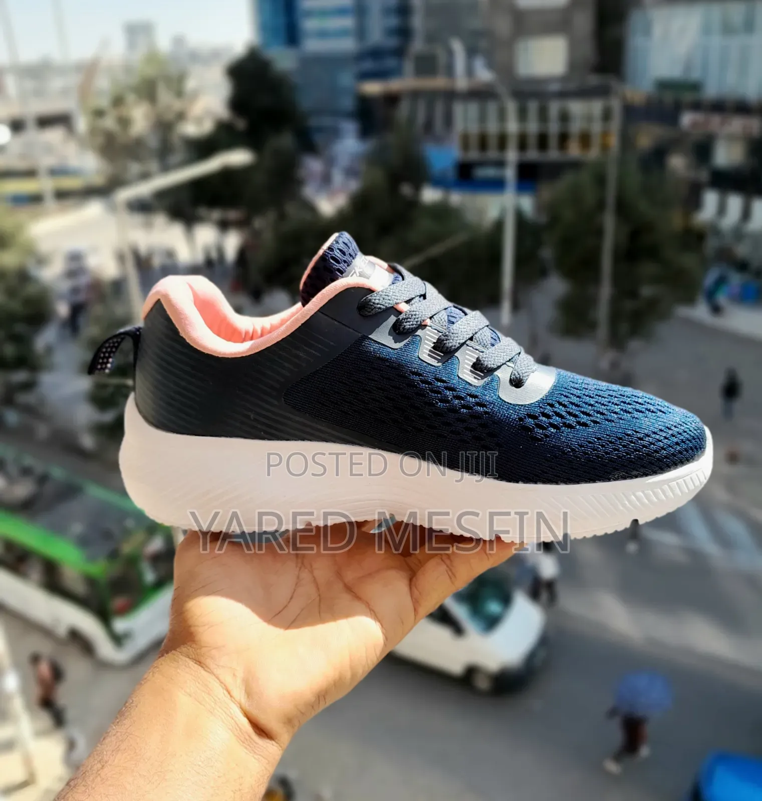 Sketchers Air-Cooled