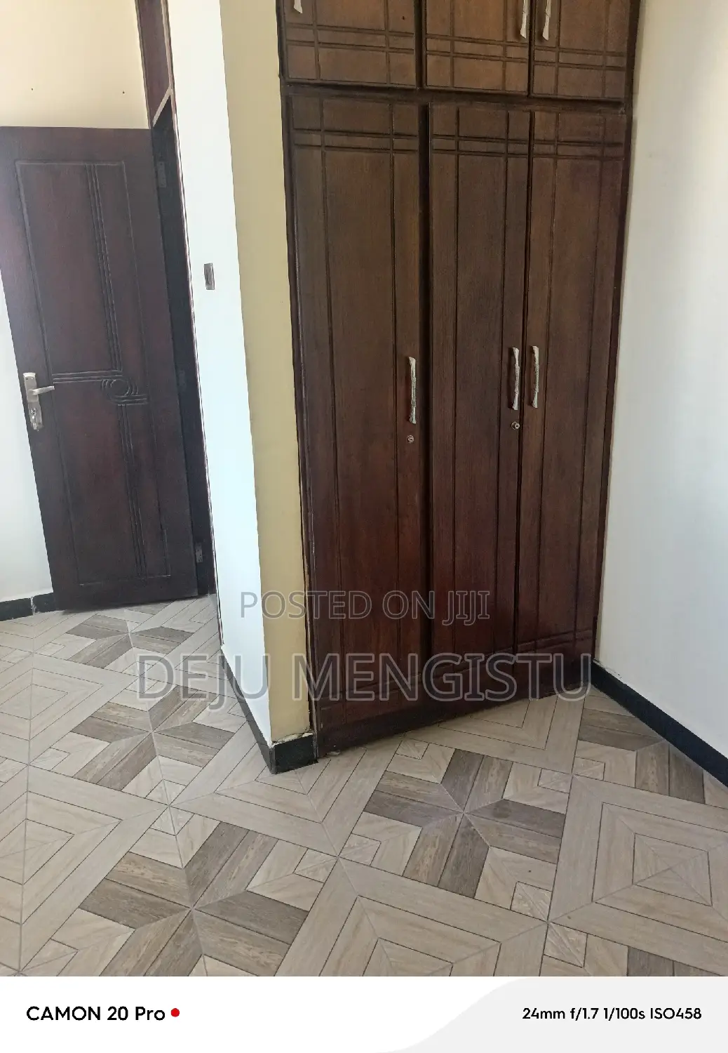 5bdrm House in ሰባ ሁለት, Bole for sale