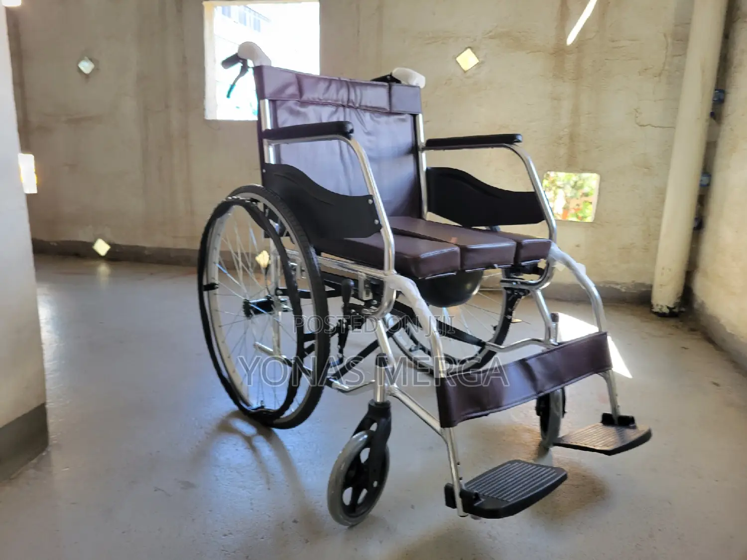 Handbrakes Toilet for Adults劑toilet Wheelchair外wheelchair