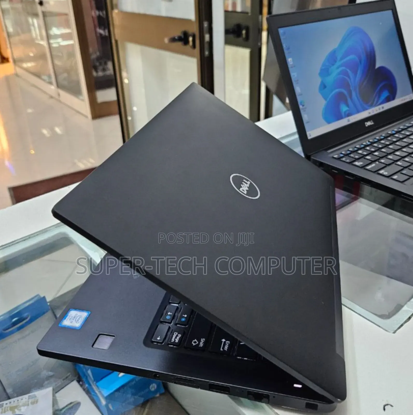 New Laptop Dell Latitude 13 7370 8GB Intel Core I7 SSD 256GB