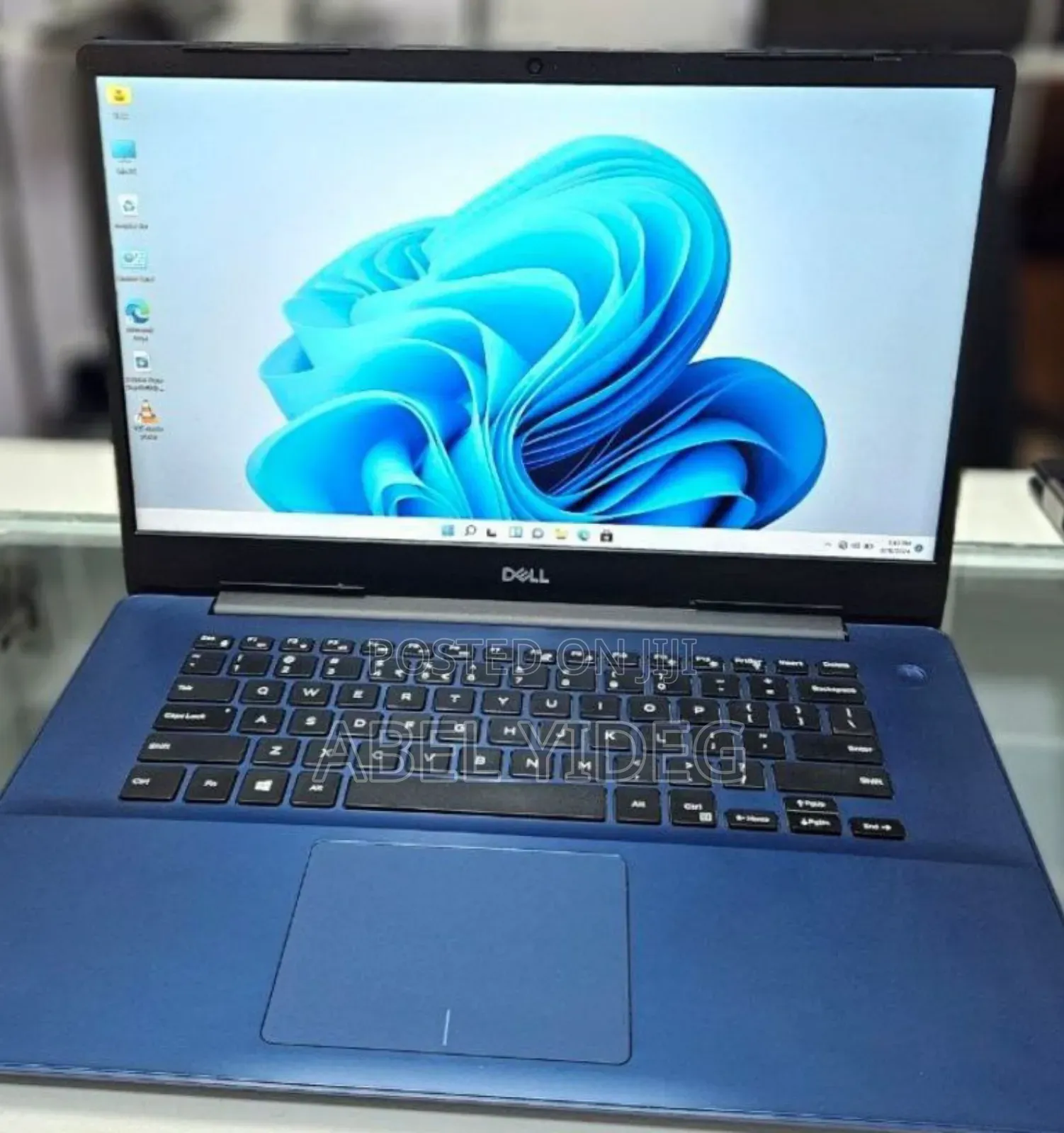 New Laptop Dell Inspiron 15 8GB Intel Core I5 SSD 256GB