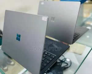 New Laptop Microsoft Surface 16GB Intel Core I7 SSD 512GB