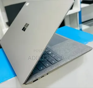 New Laptop Microsoft Surface 16GB Intel Core I7 SSD 512GB