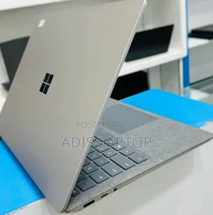 Photo - New Laptop Microsoft Surface 16GB Intel Core I7 SSD 512GB