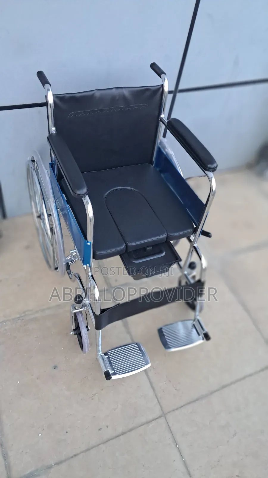 Wheelchair5wheelchair4wheelchair3wheelchair1wheelchair2wheel