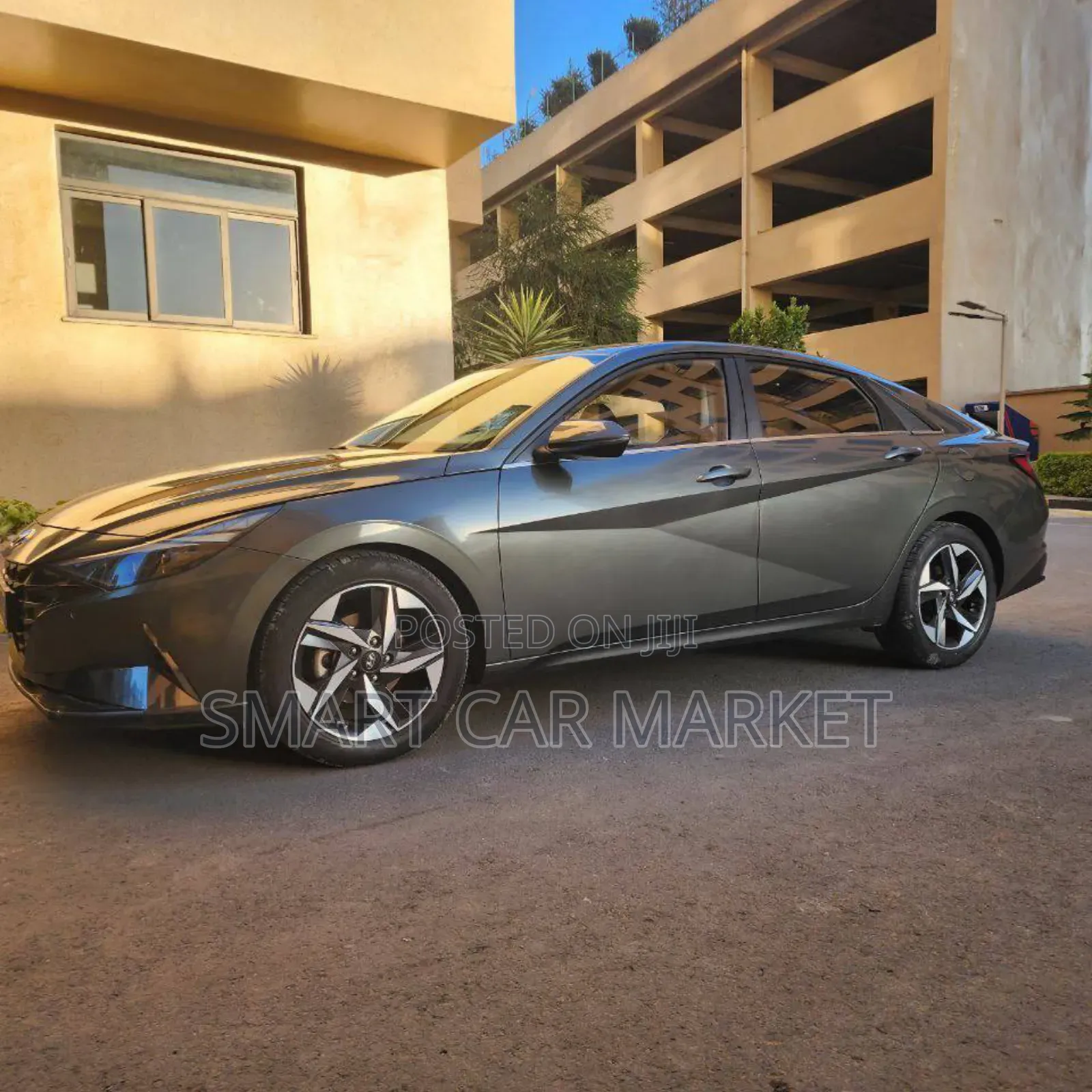 Hyundai Avante 2021 Gray