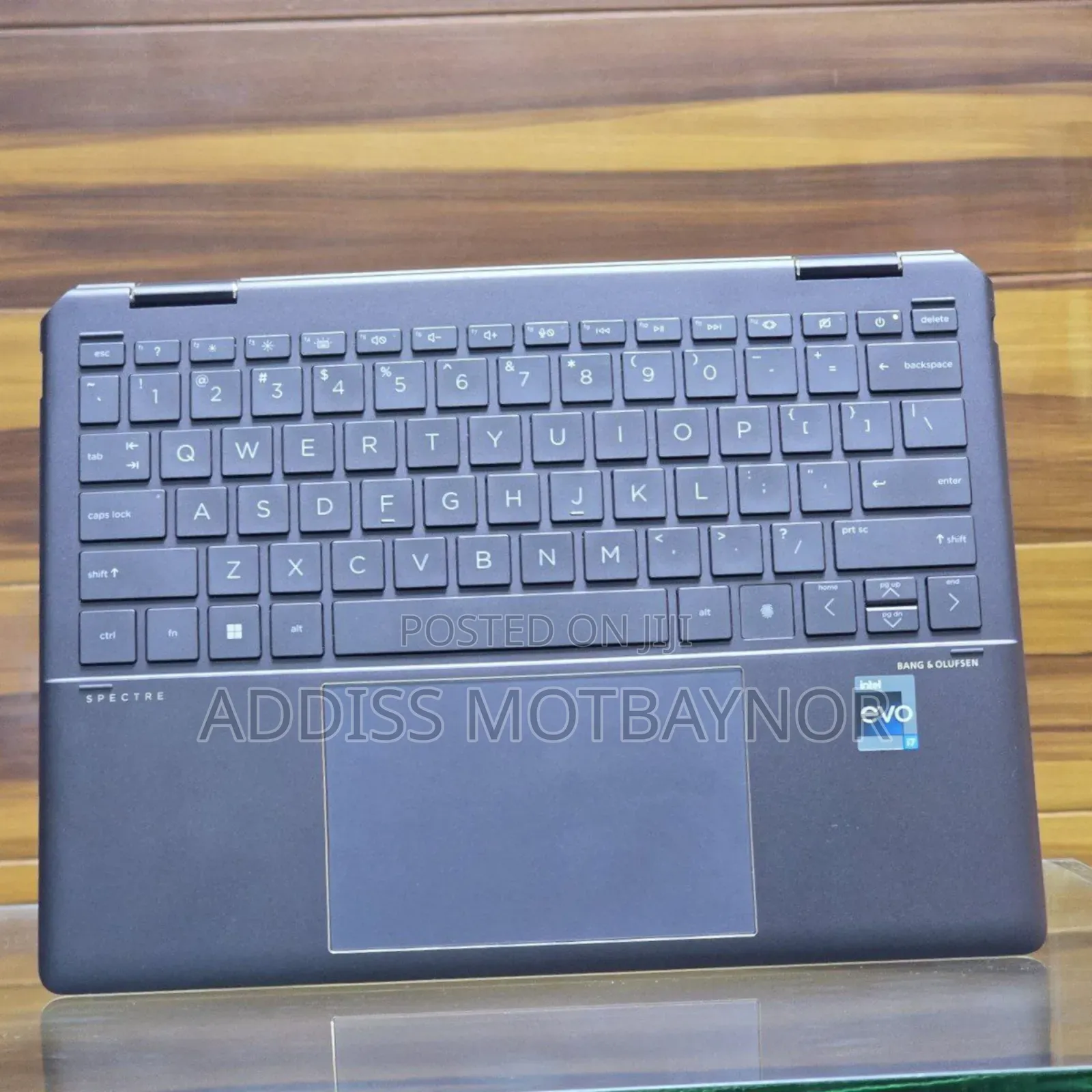 New Laptop HP Spectra 13 16GB Intel Core I7 SSD 512GB