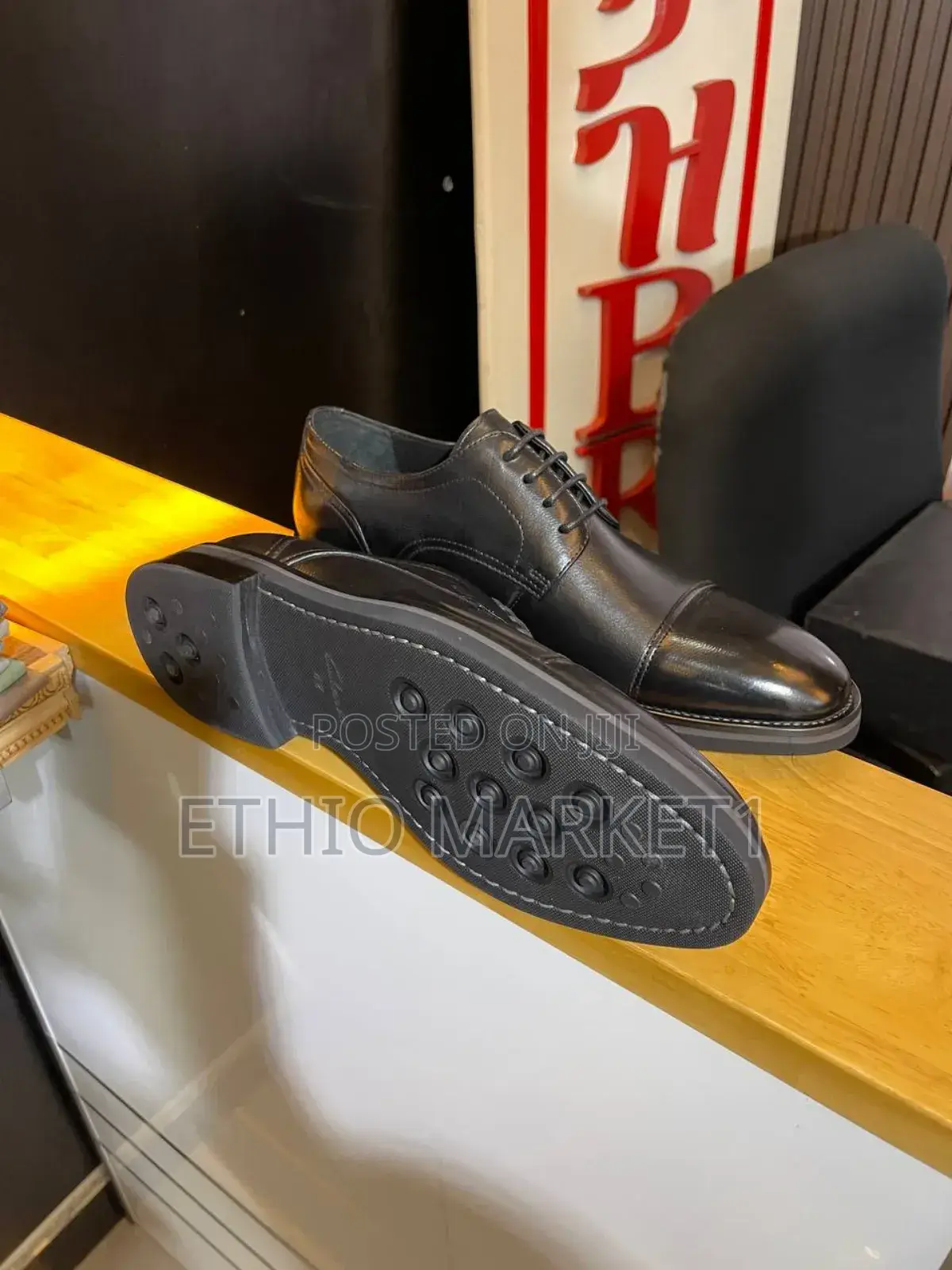 Clarks Europe Standard High Quality Leather Shoes