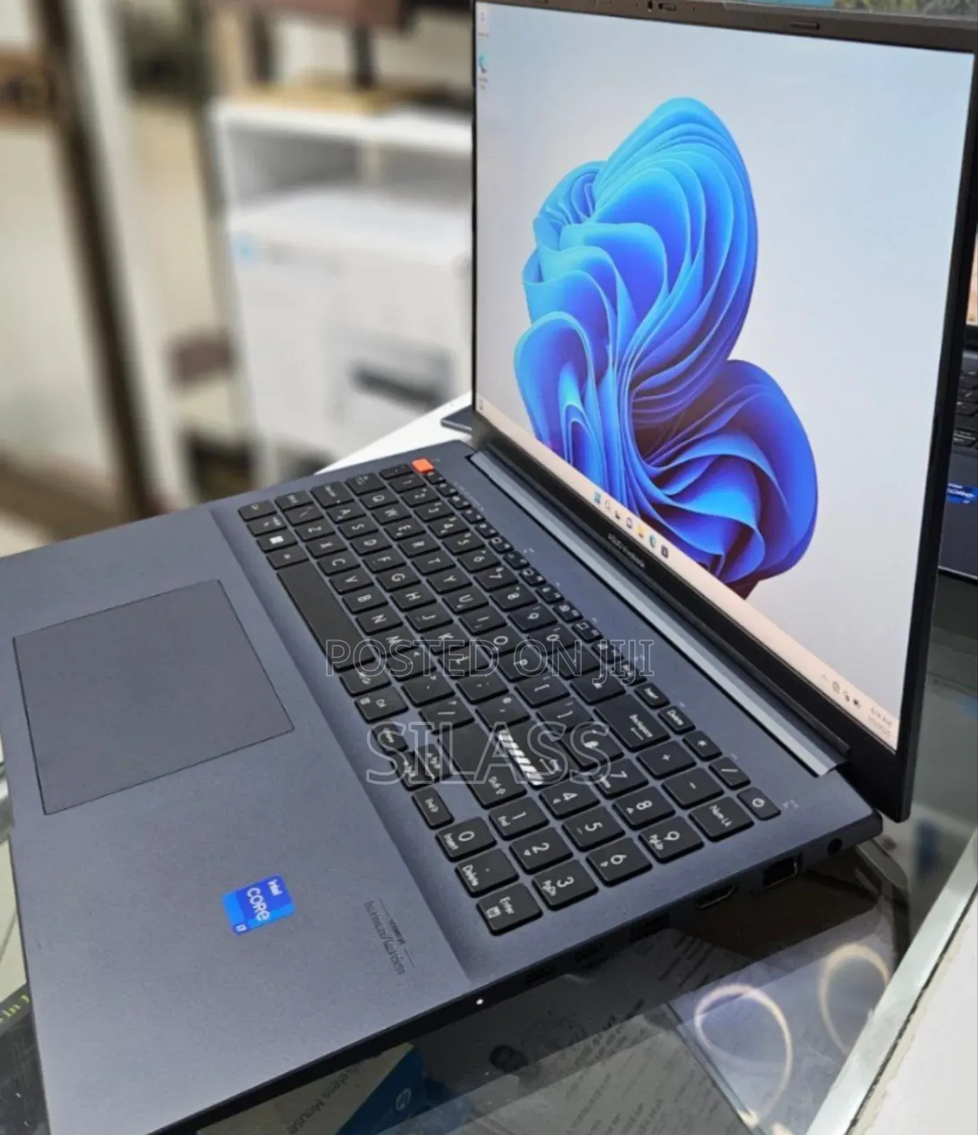 New Laptop Asus VivoBook 15 X505BA 16GB Intel Core I7 SSD 512GB