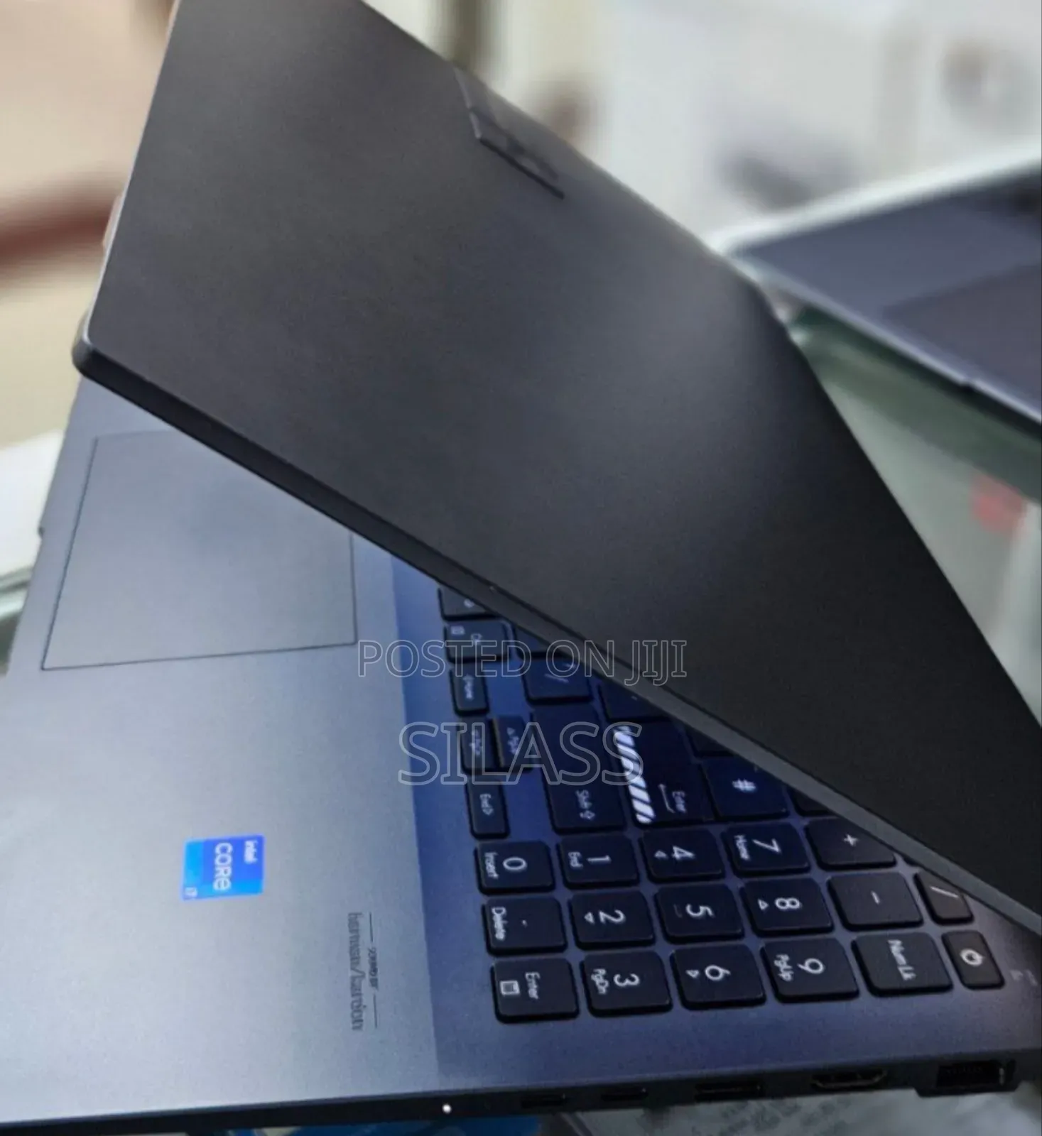 New Laptop Asus VivoBook 15 X505BA 16GB Intel Core I7 SSD 512GB