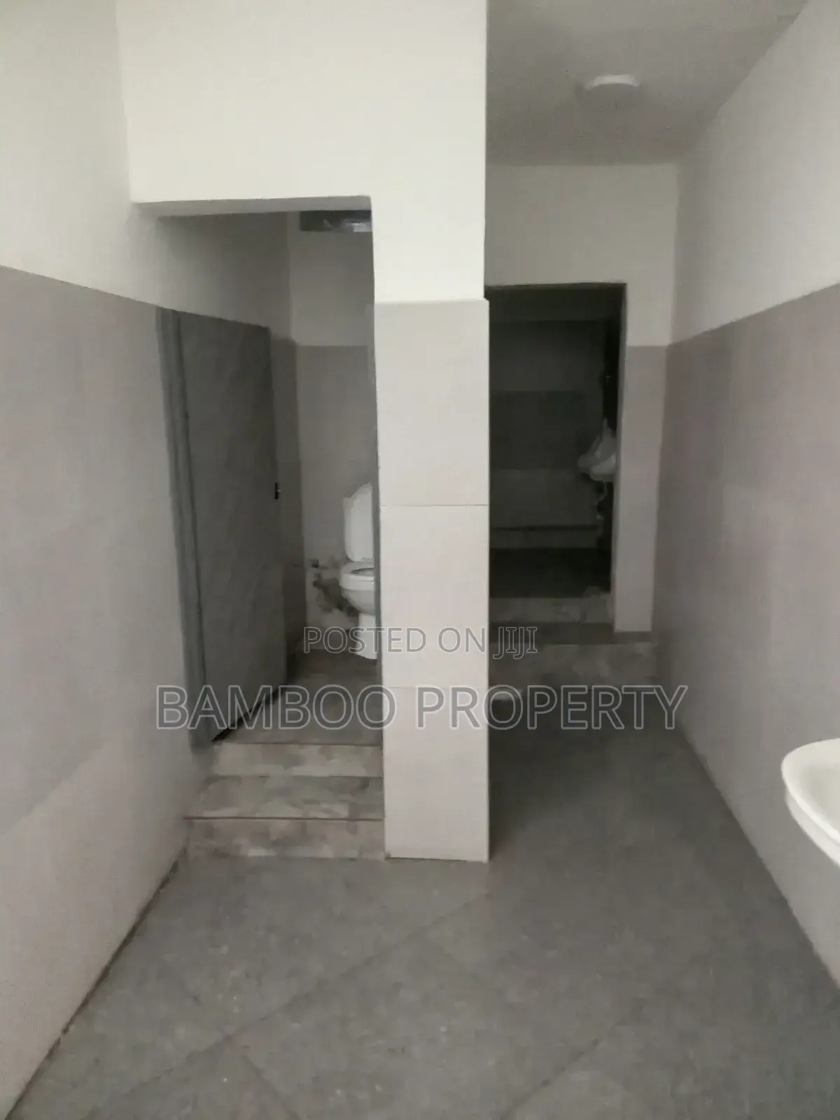 Cafe Restaurant Space