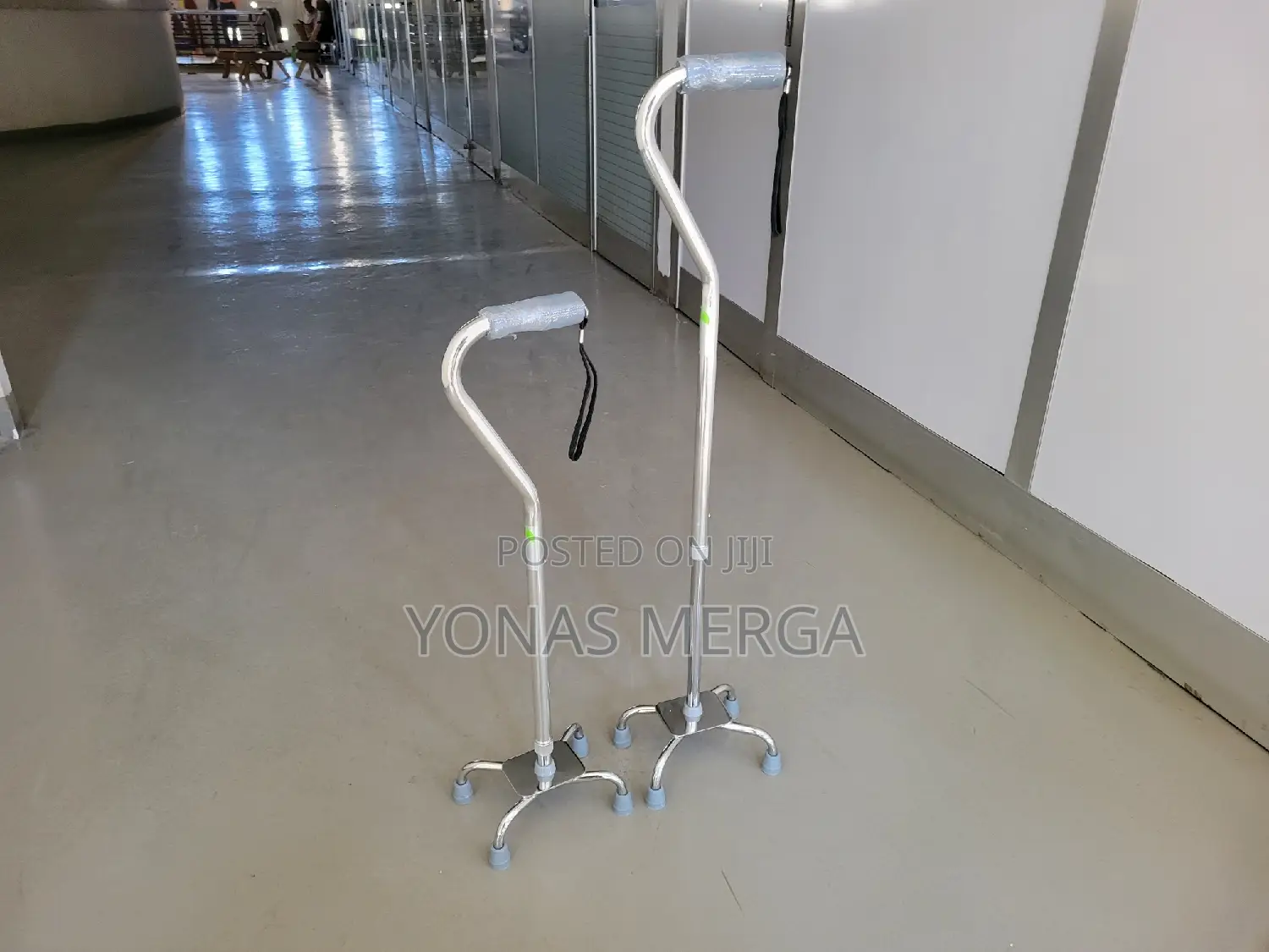 Four-Footed Walking Stick legs, ራaluminium(Colour:Sliver)