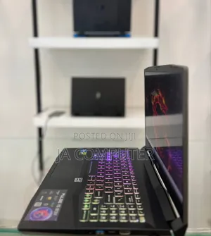 New Laptop MSI Pulse GL66 16GB Intel Core I9 SSD 1T