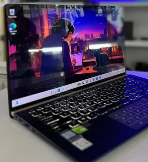 New Laptop Asus ZenBook UX303UB 8GB Intel Core I7 SSD 512GB