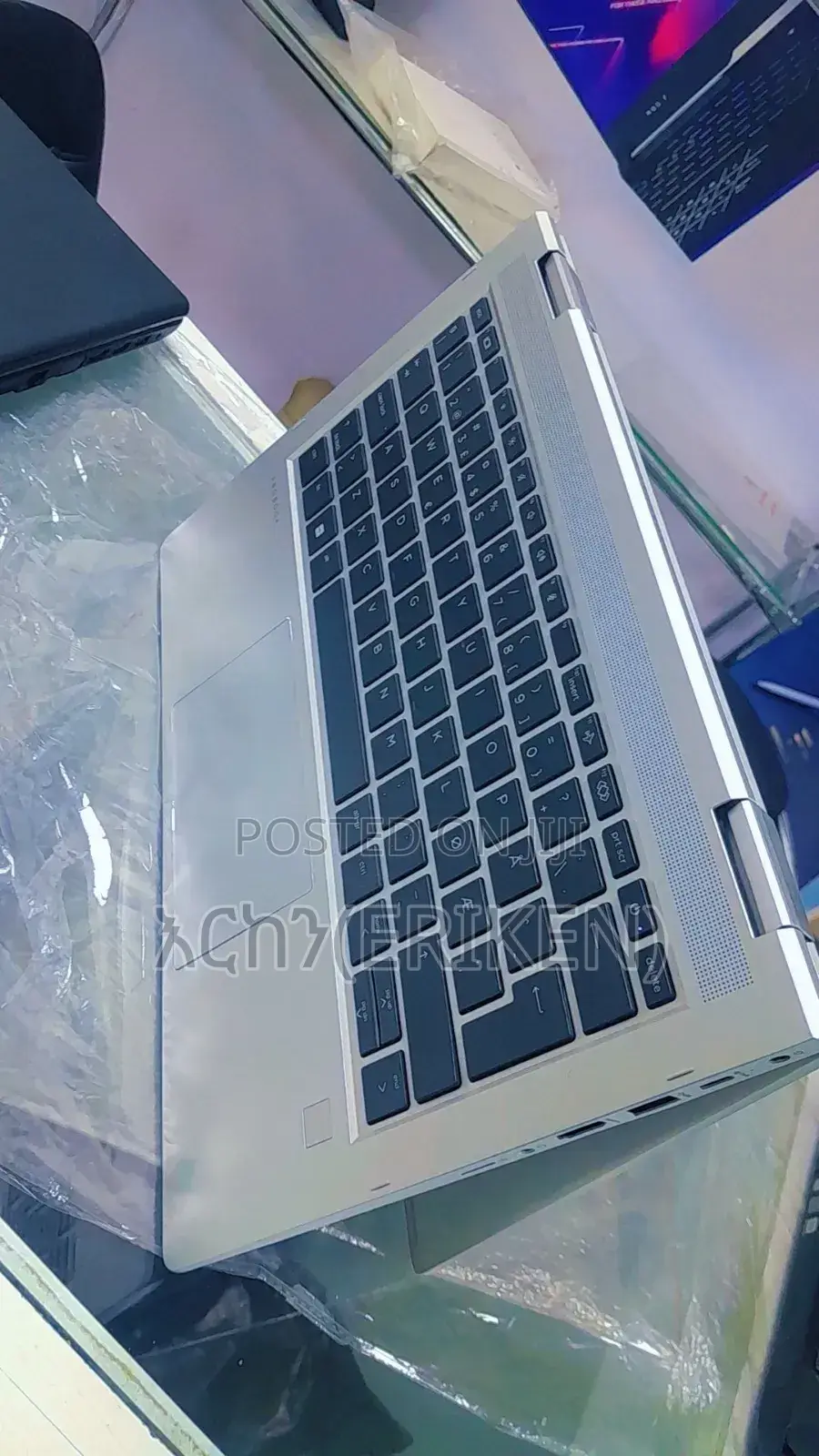 New Laptop HP ProBook X360 440 8GB AMD Ryzen 3 SSD 256GB