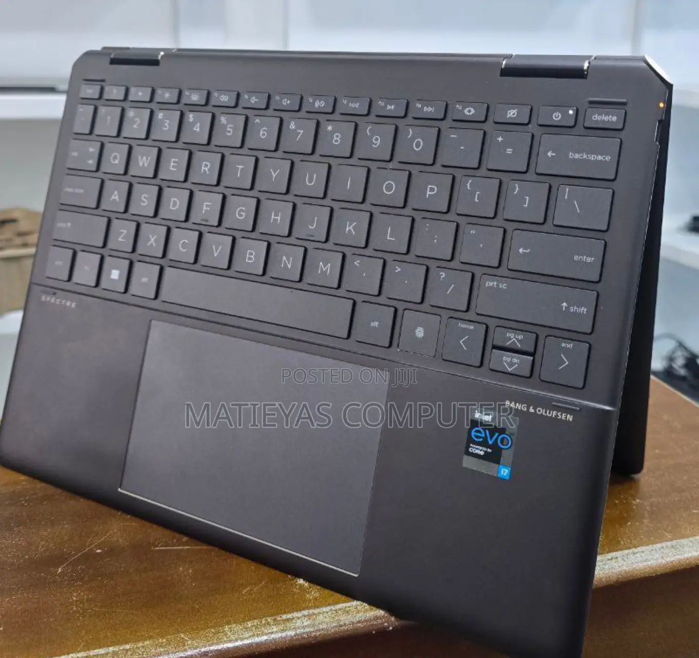 New Laptop HP Spectre X360 16GB Intel Core I7 SSD 2T