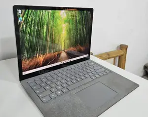 New Laptop Microsoft Surface Laptop 2 8GB Intel Core i5 SSD 256GB