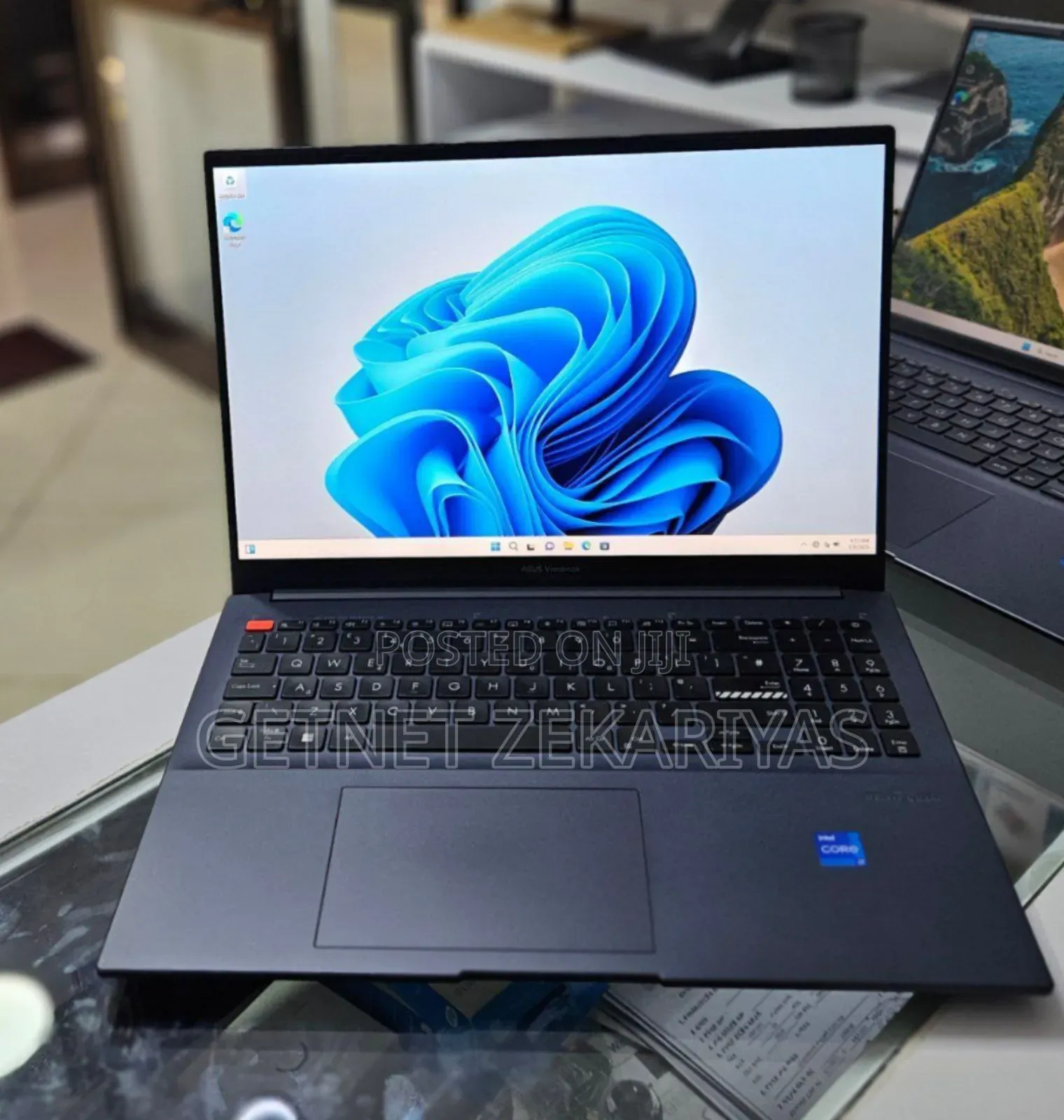 New Laptop Asus Vivobook 16 16GB Intel Core I7 SSD 512GB