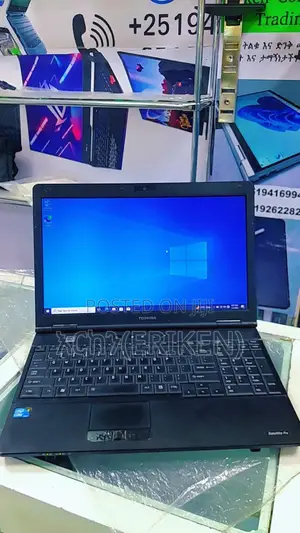 Laptop Toshiba Satellite Pro S750 4GB Intel Core I5 HDD 750GB