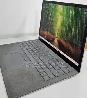 New Laptop Microsoft Surface Laptop 2 8GB Intel Core I5 SSD 256GB