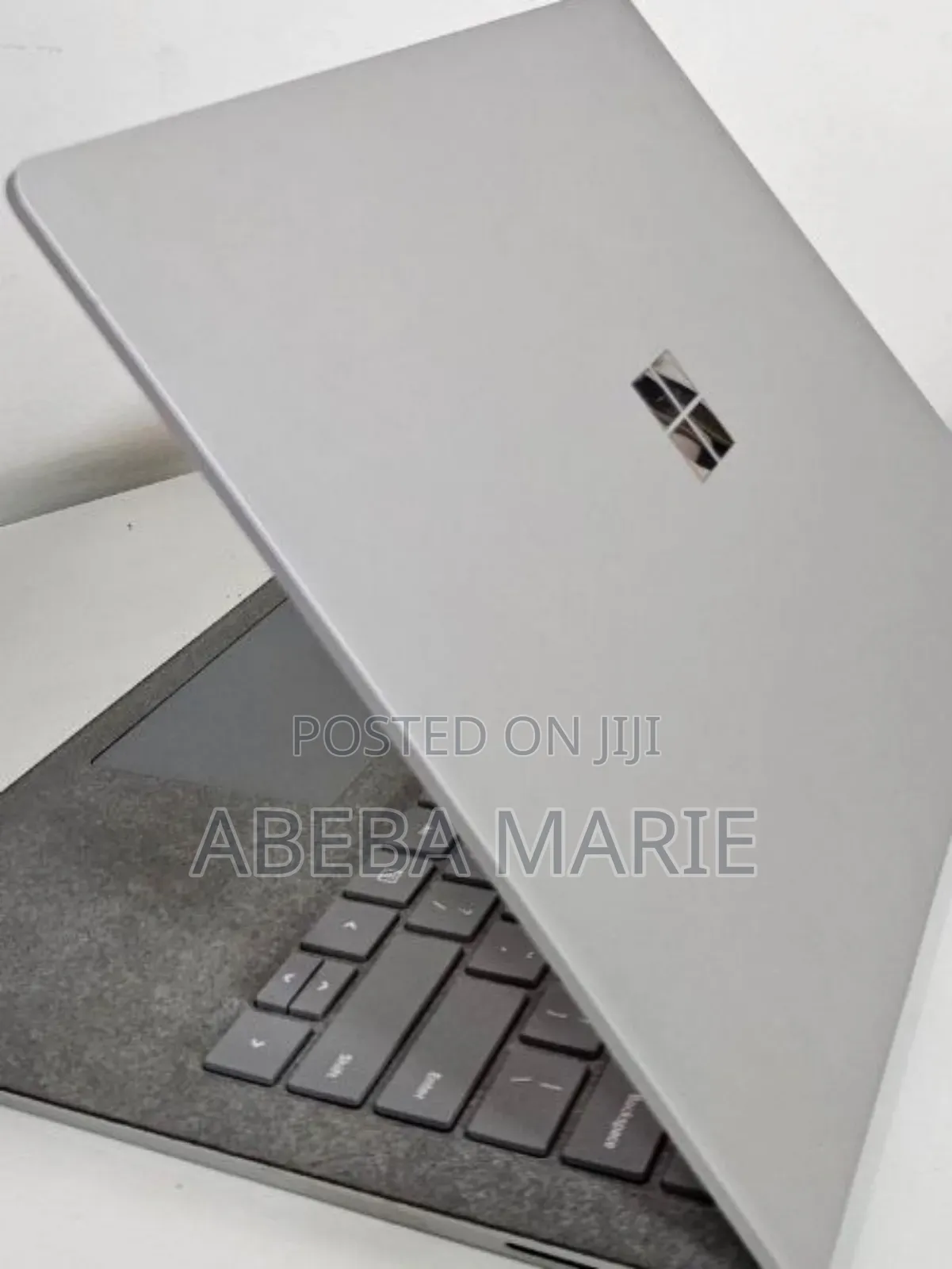 New Laptop Microsoft Surface Laptop 2 8GB Intel Core I5 SSD 256GB