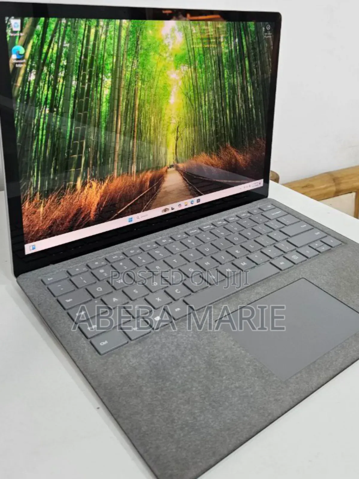 New Laptop Microsoft Surface Laptop 2 8GB Intel Core I5 SSD 256GB