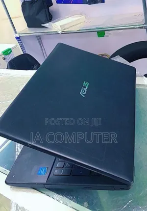 Laptop Asus N51TP 4GB Intel Celeron HDD 500GB