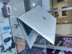 Photo - New Laptop HP EliteBook 840 16GB Intel Core I5 SSD 512GB