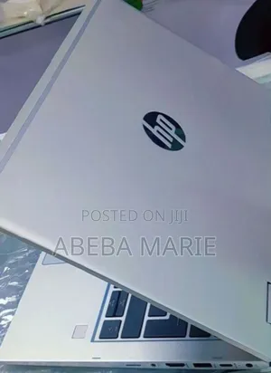 New Laptop HP Pavilion X360 14 8GB AMD Ryzen 3 SSD 256GB