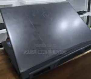 New Laptop MSI Katana 15 16GB AMD Ryzen 7 SSD 1T