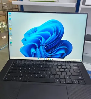 Photo - New Laptop Dell XPS 15 20GB Intel Core I7 SSD 1T